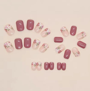Floral Mauve Nails - With Sweet Flower Design