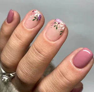 Floral Mauve Nails - With Sweet Flower Design