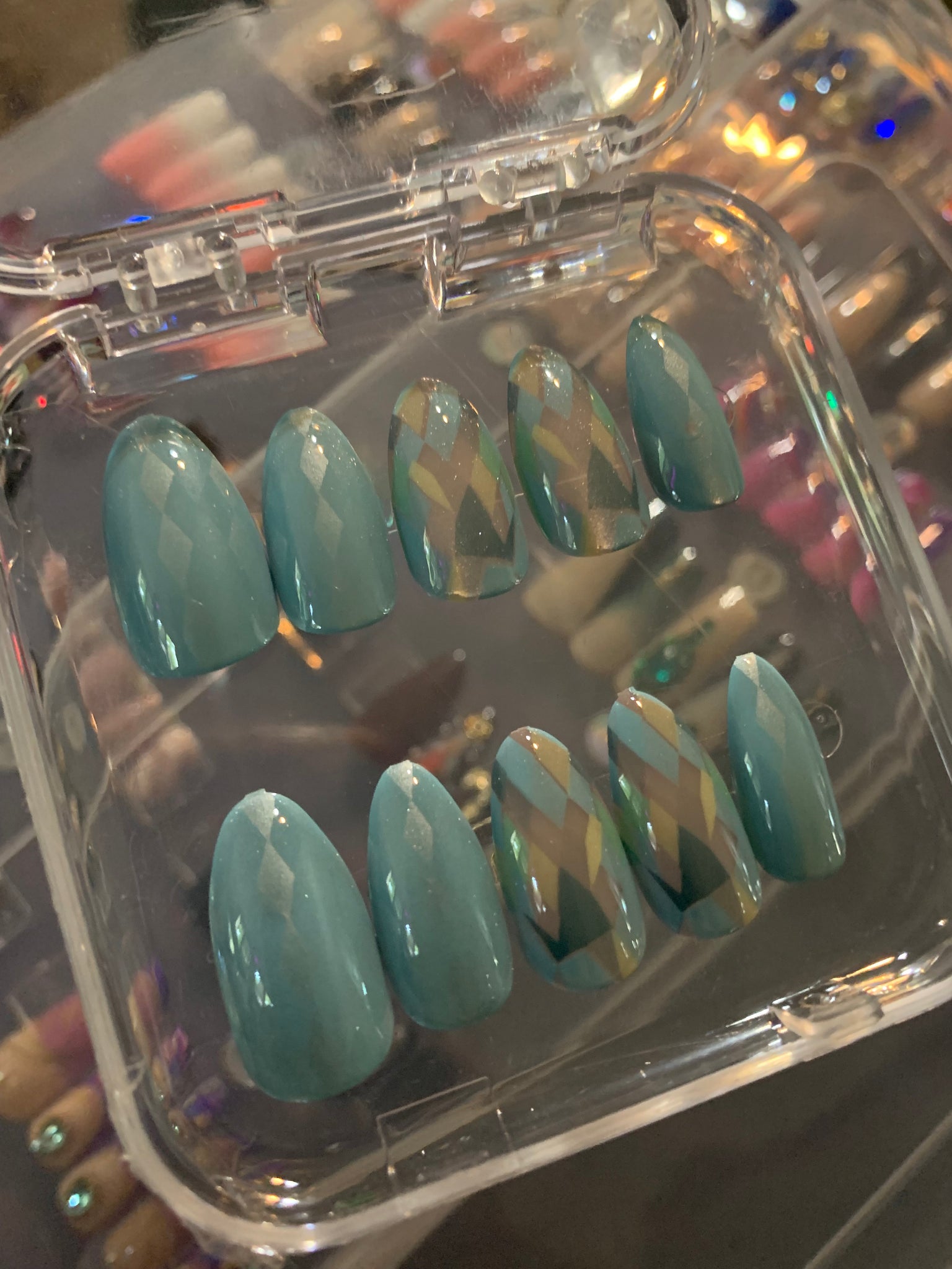 Maroon Religious Art Luxury Press-on Nails, Pointed Oval Medium